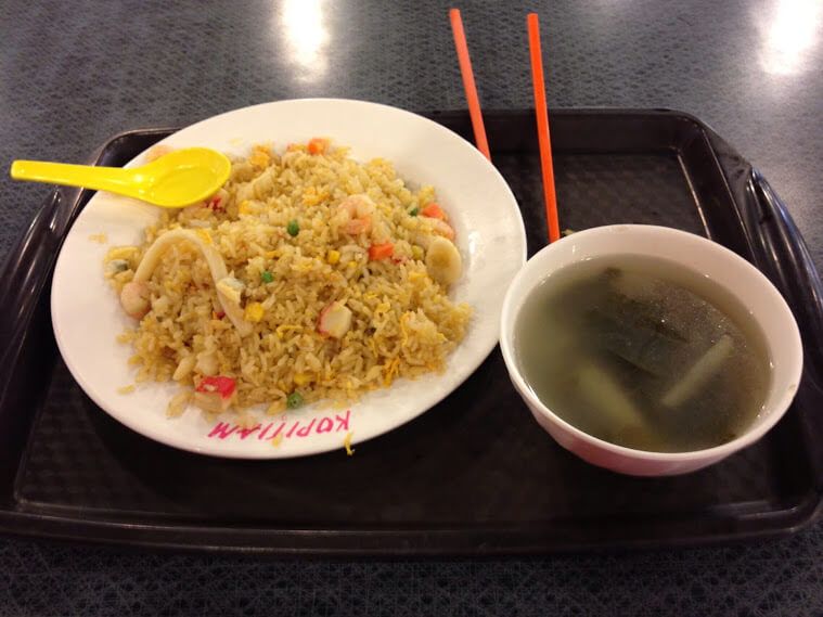 Deniz mahsüllü pilav