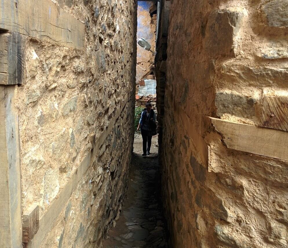 Cumalıkızık Cin Aralığı